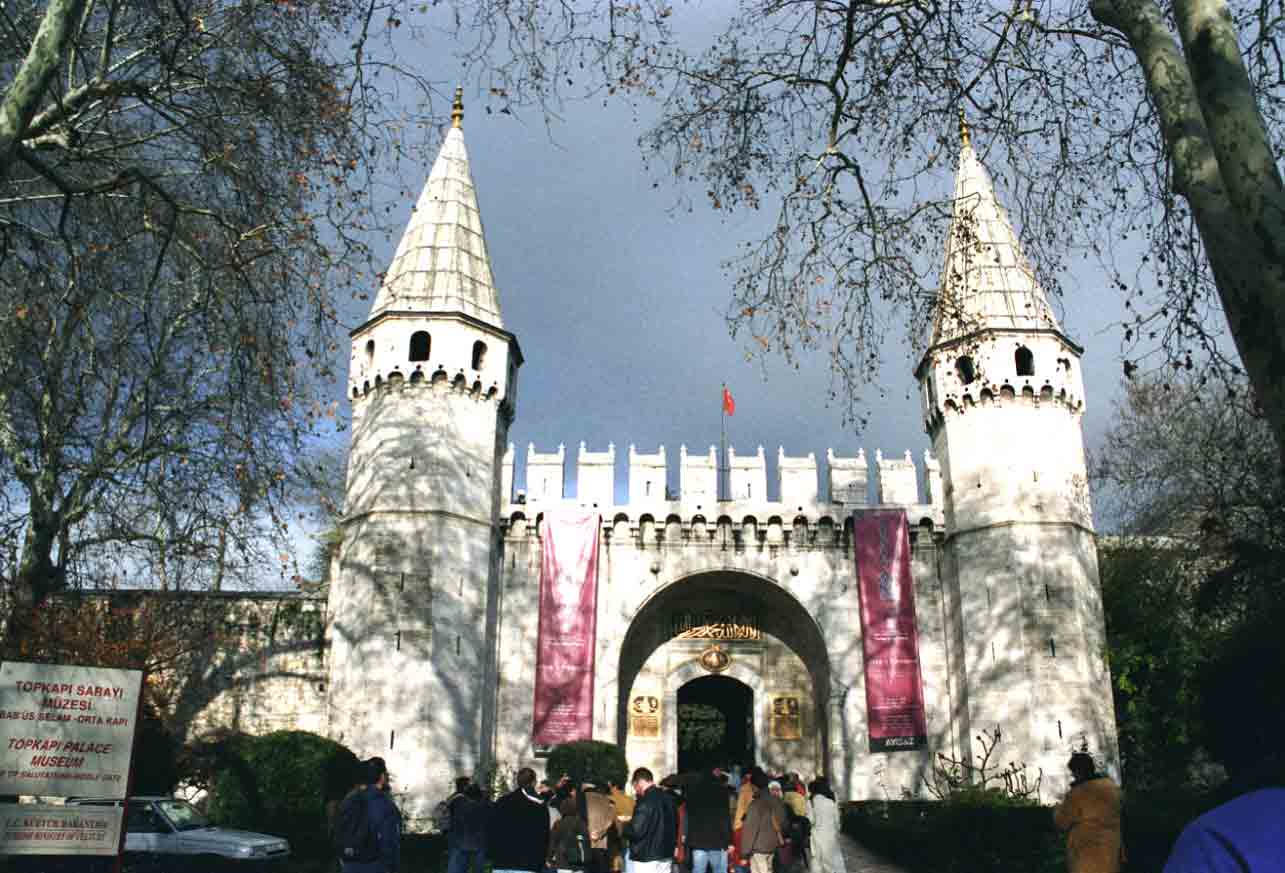 25 - Turquia - Istanbul, palacio Topkapi, Bab-I-Humayun
